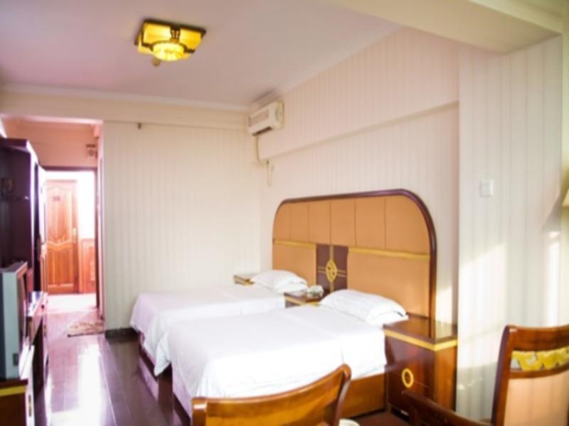 Nanning Gold Red Forest Hotel Exterior foto